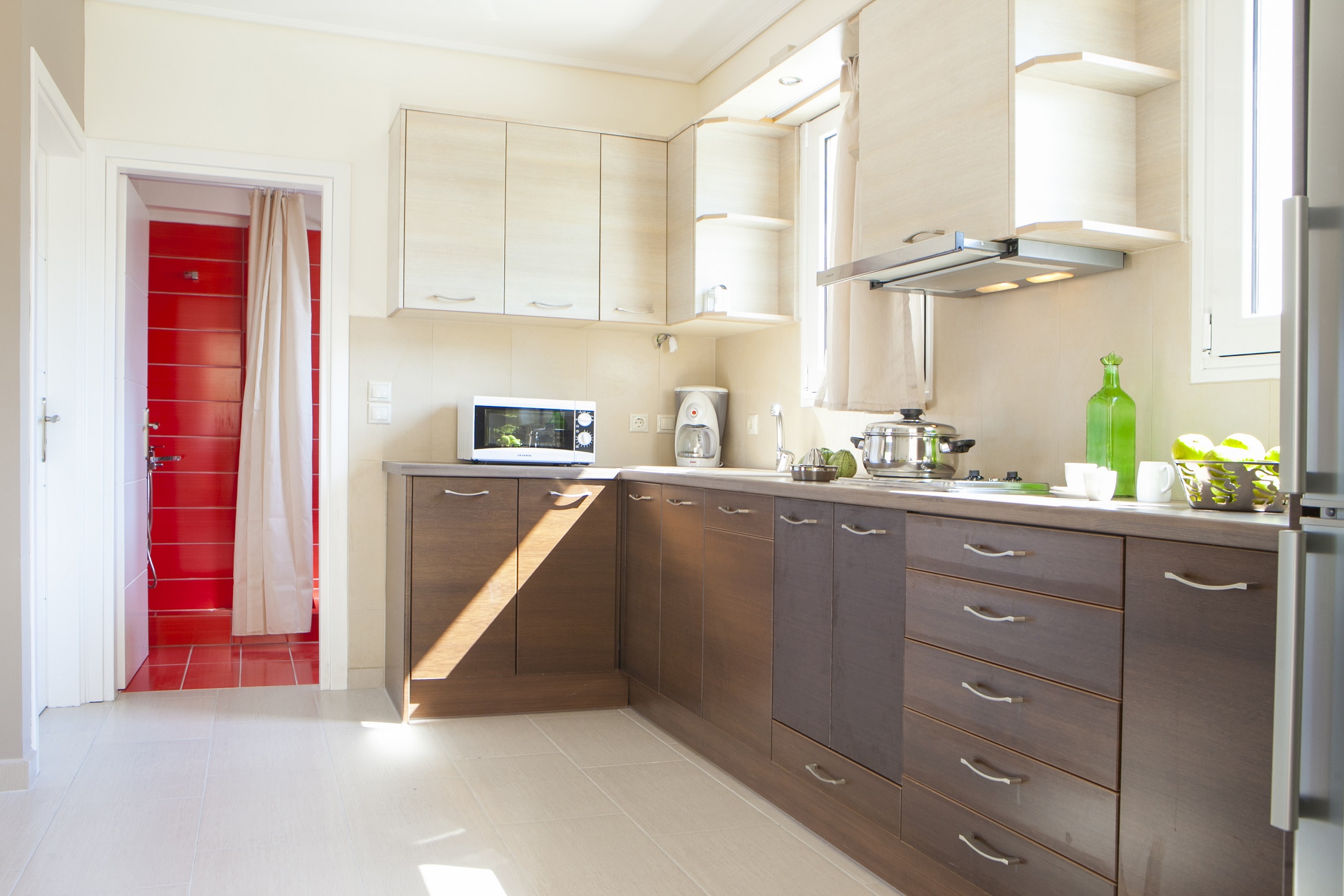 Meliti-Waterfront-Suites-kuhinja.jpg