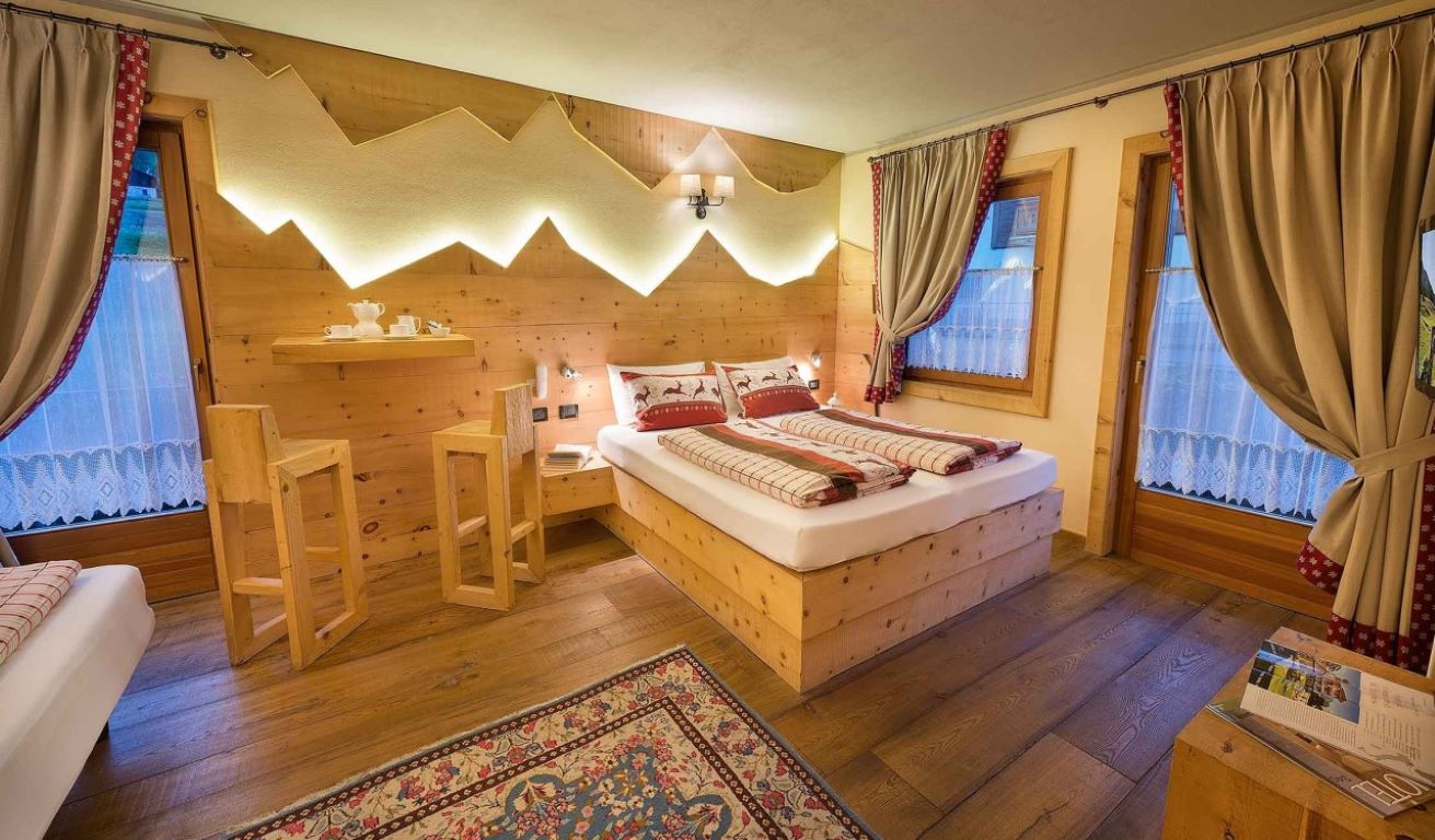Hotel Astra 3- special room.jpg