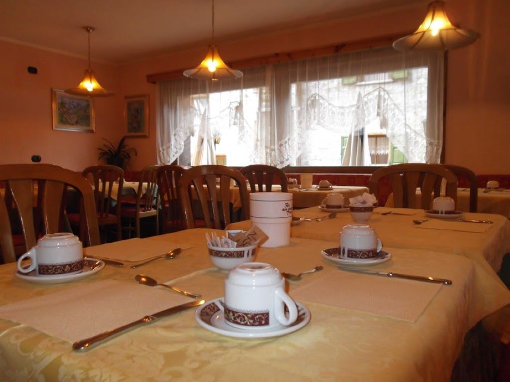 Hotel Adele 3 - restoran.jpg