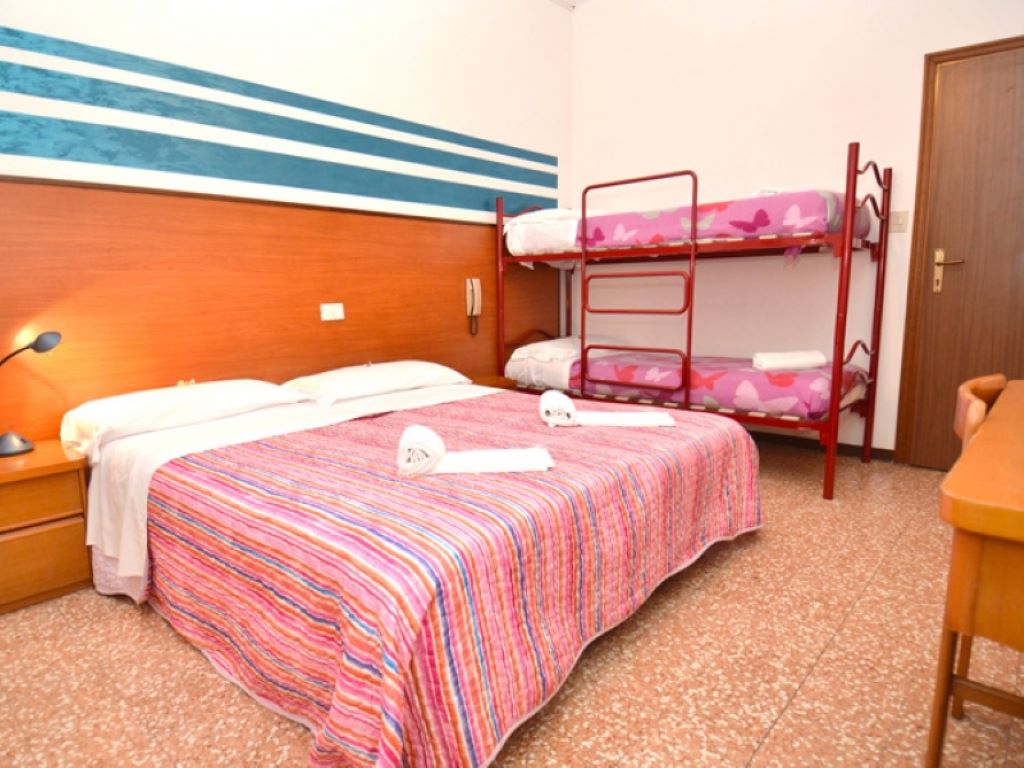 Hotel Edera-Economy soba.jpg