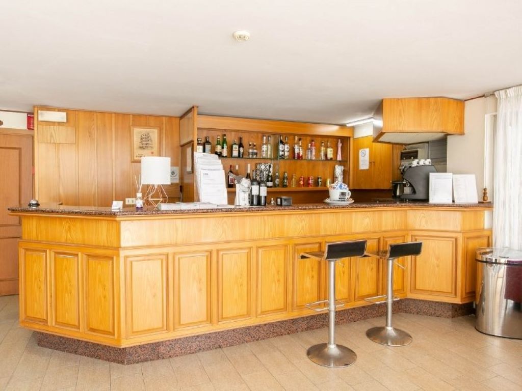 Hotel Ischia-Bar.jpg