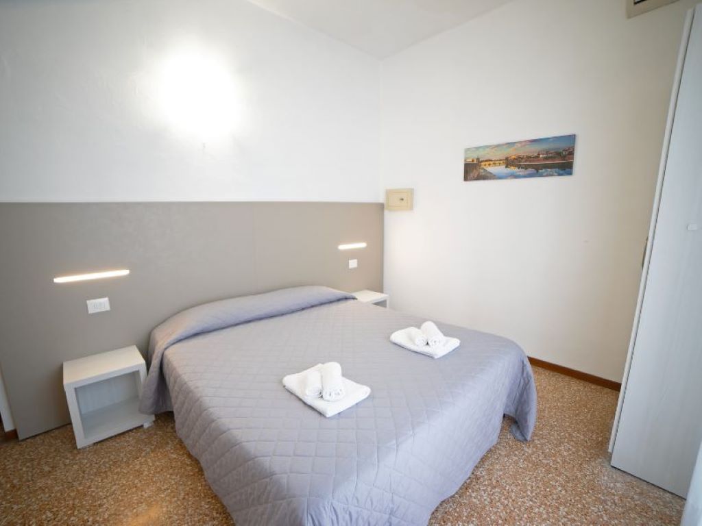 Ischia Hotel-Deluxe soba.jpg