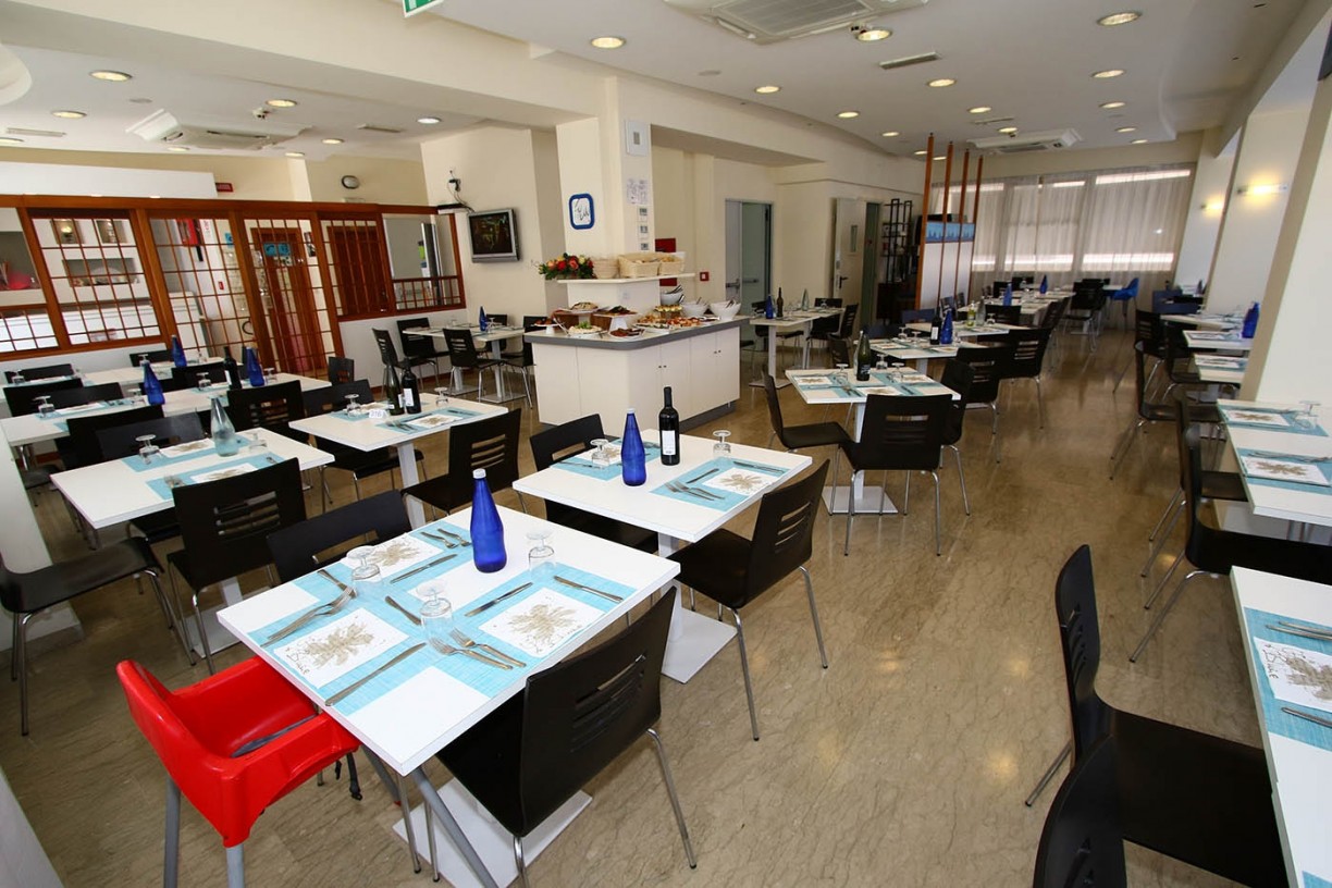 Kim Hotel-Restoran.jpg