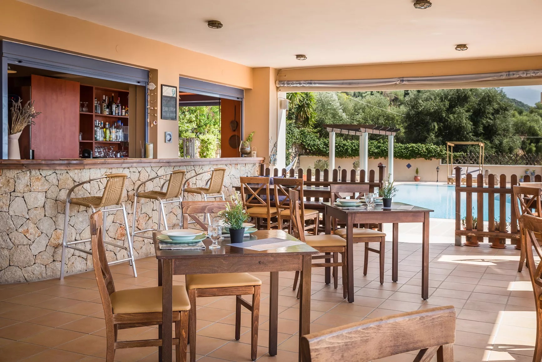 Diana Studios Kefalonia-Bar.jpg