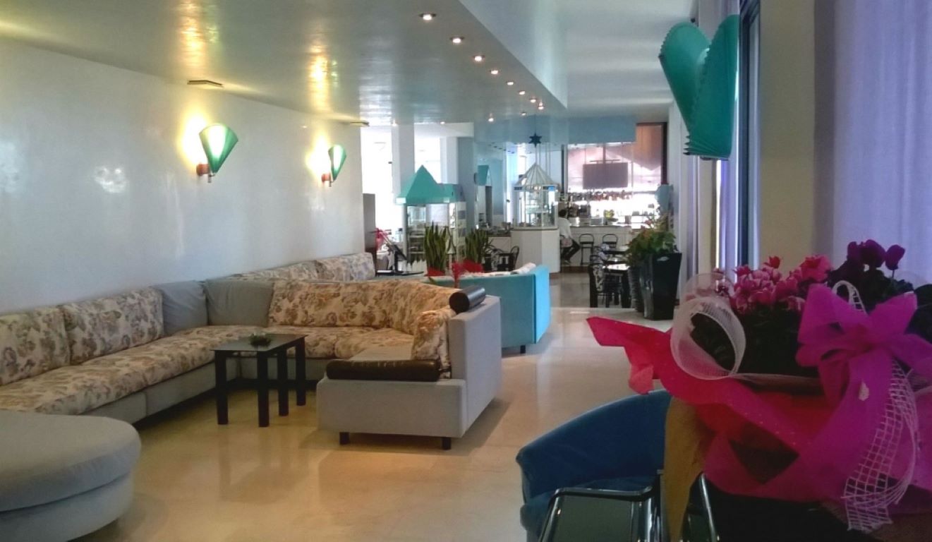 Hotel King-Lobby.jpg
