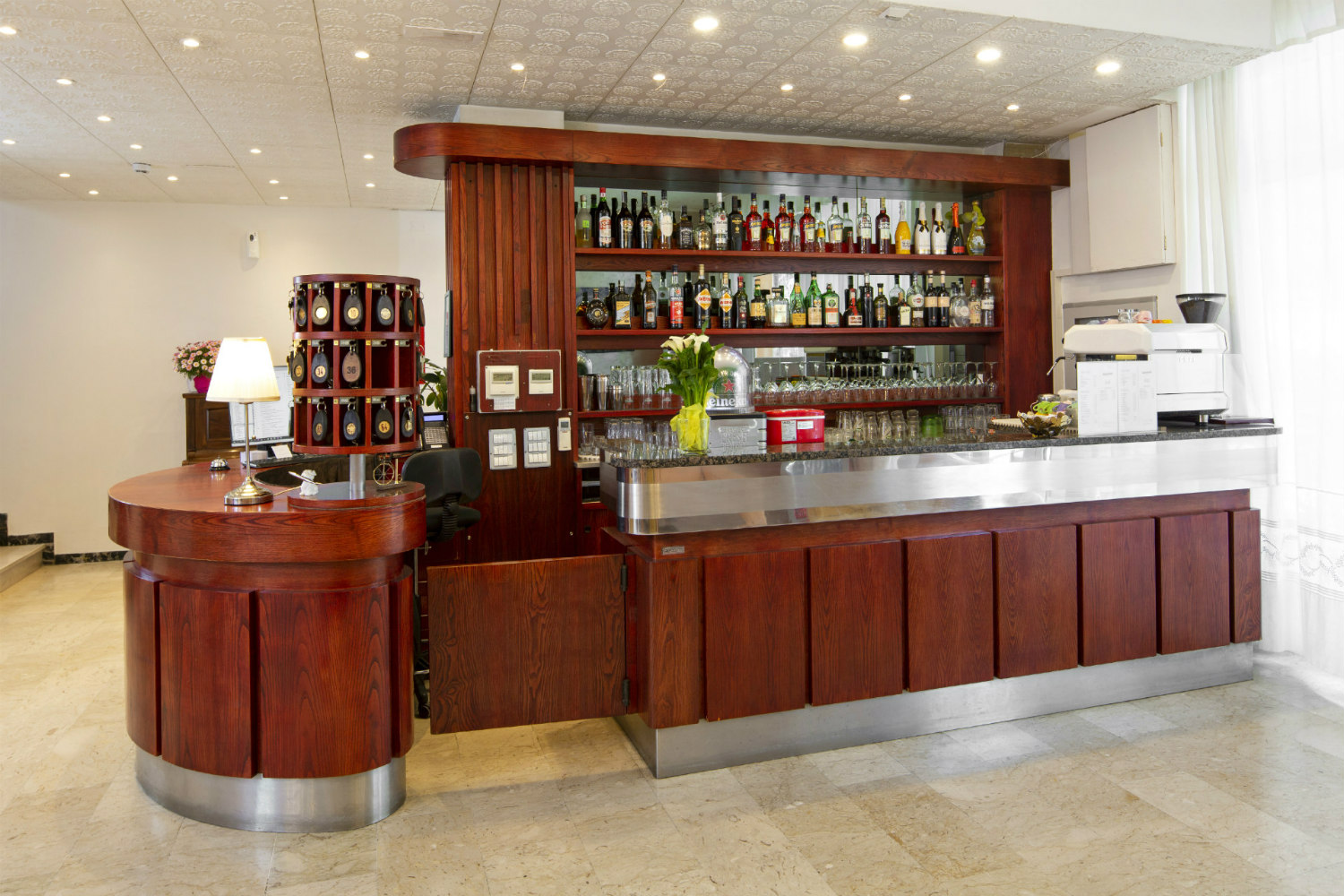Ravello RImini-Lobby bar.jpg