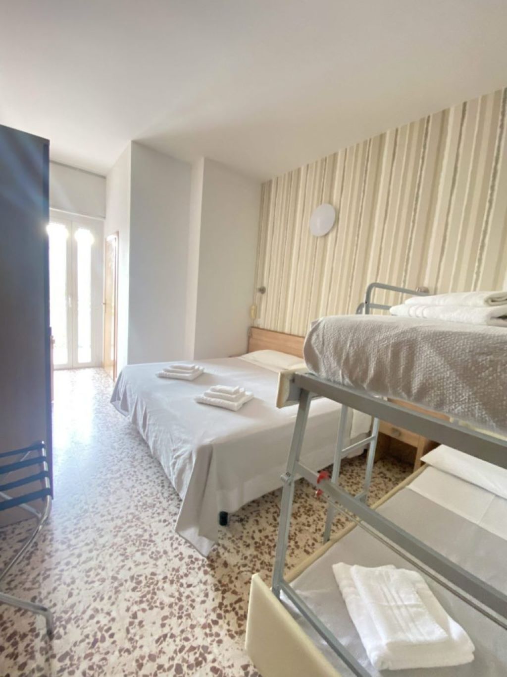 Ravello Rimini-Deluxe porodicna soba.jpg