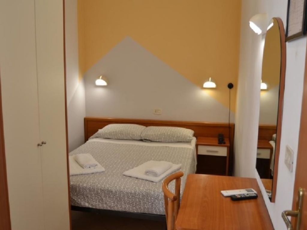 Villa Caterina Hotel-Manja soba.jpg