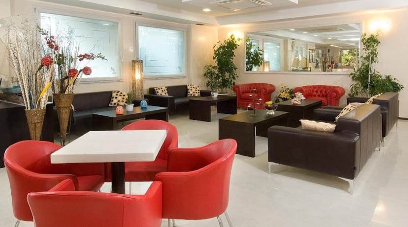 Hotel Aragosta-Lobby.jpg