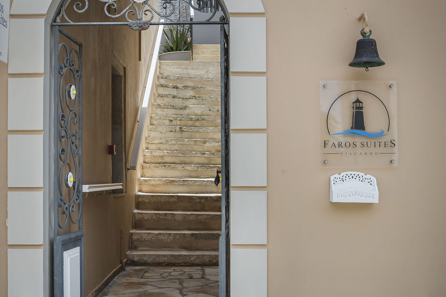 Faros Suites-apartmani.jpg