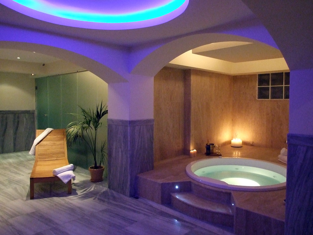 Hanioti Village Resort Hotel-Spa centar.jpg