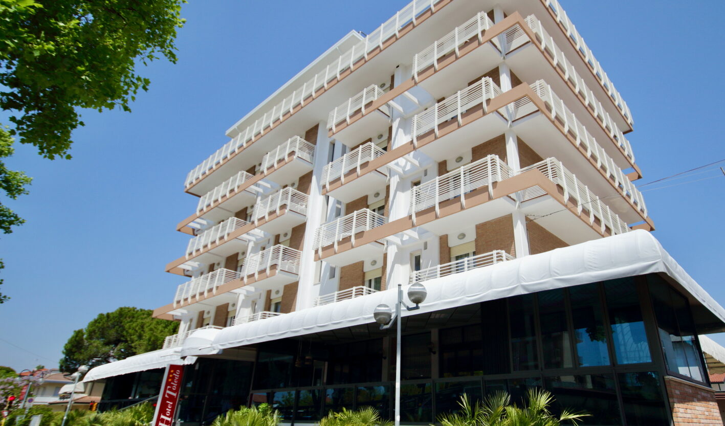 Toledo Hotel-Zgrada hotela.jpg