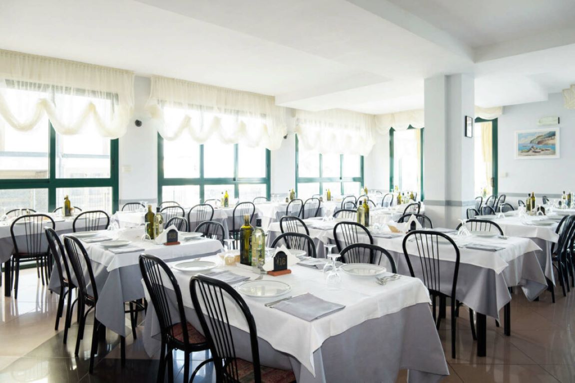 Emilia Hotel-Restoran.jpg