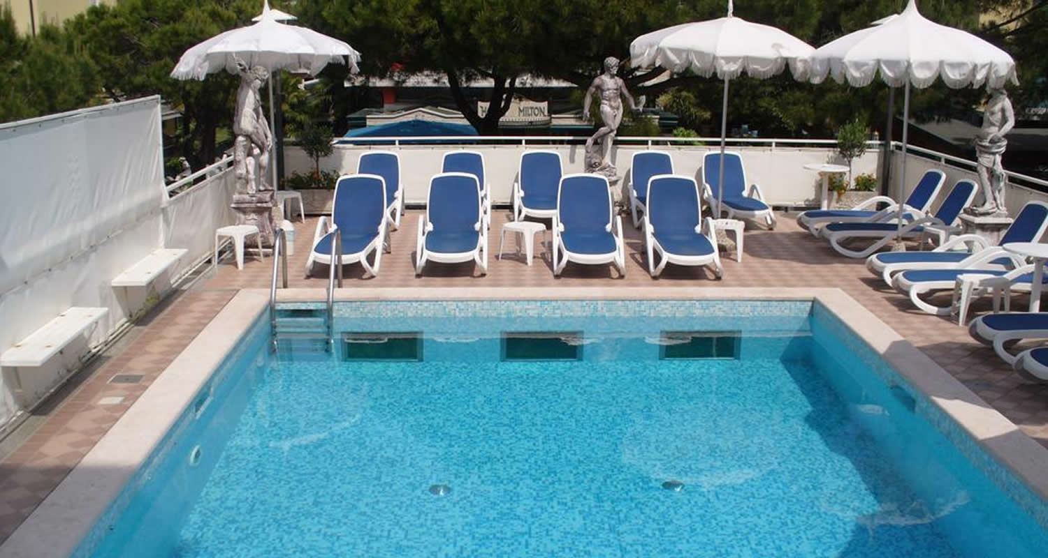 Hotel Trevi-Bazen.jpg