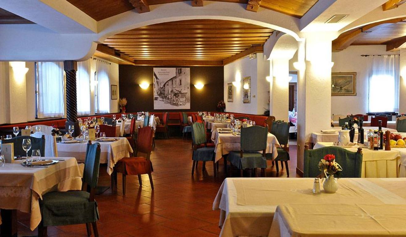 Baita Clementi-Restoran.jpg