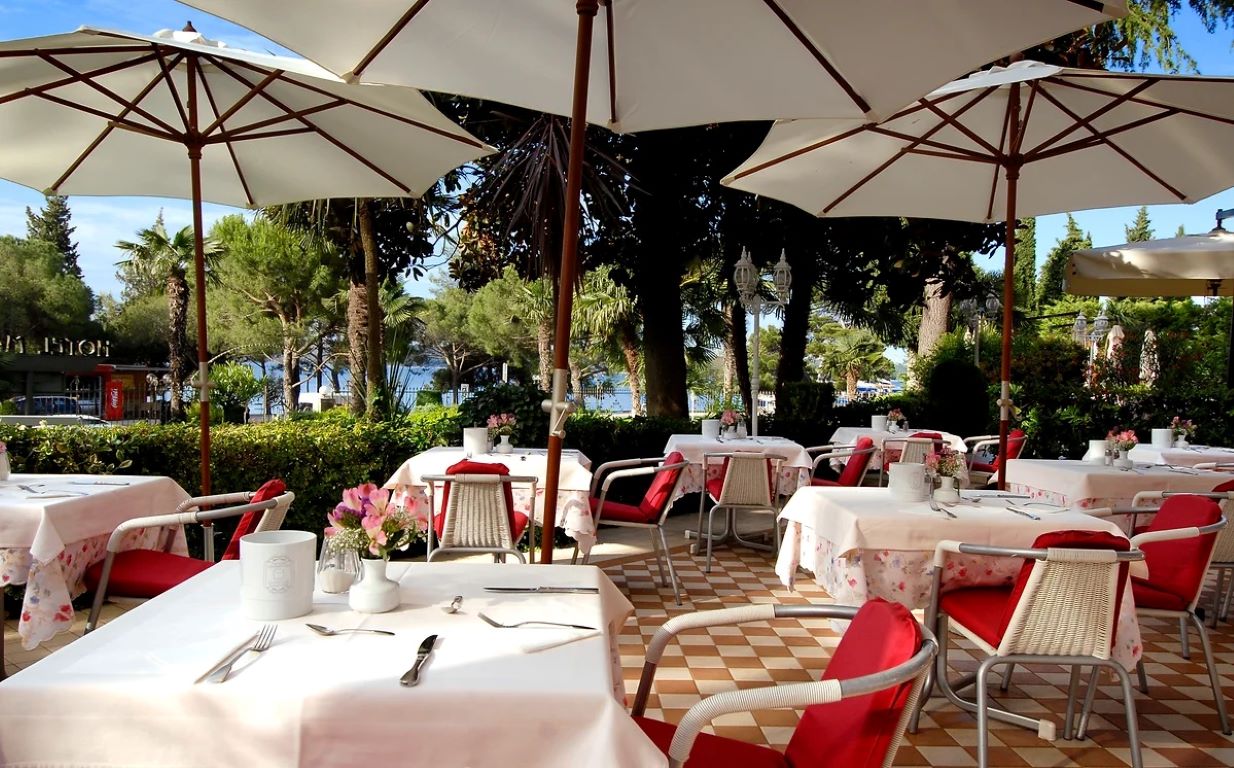 Hotel Marko-Restoran.jpg