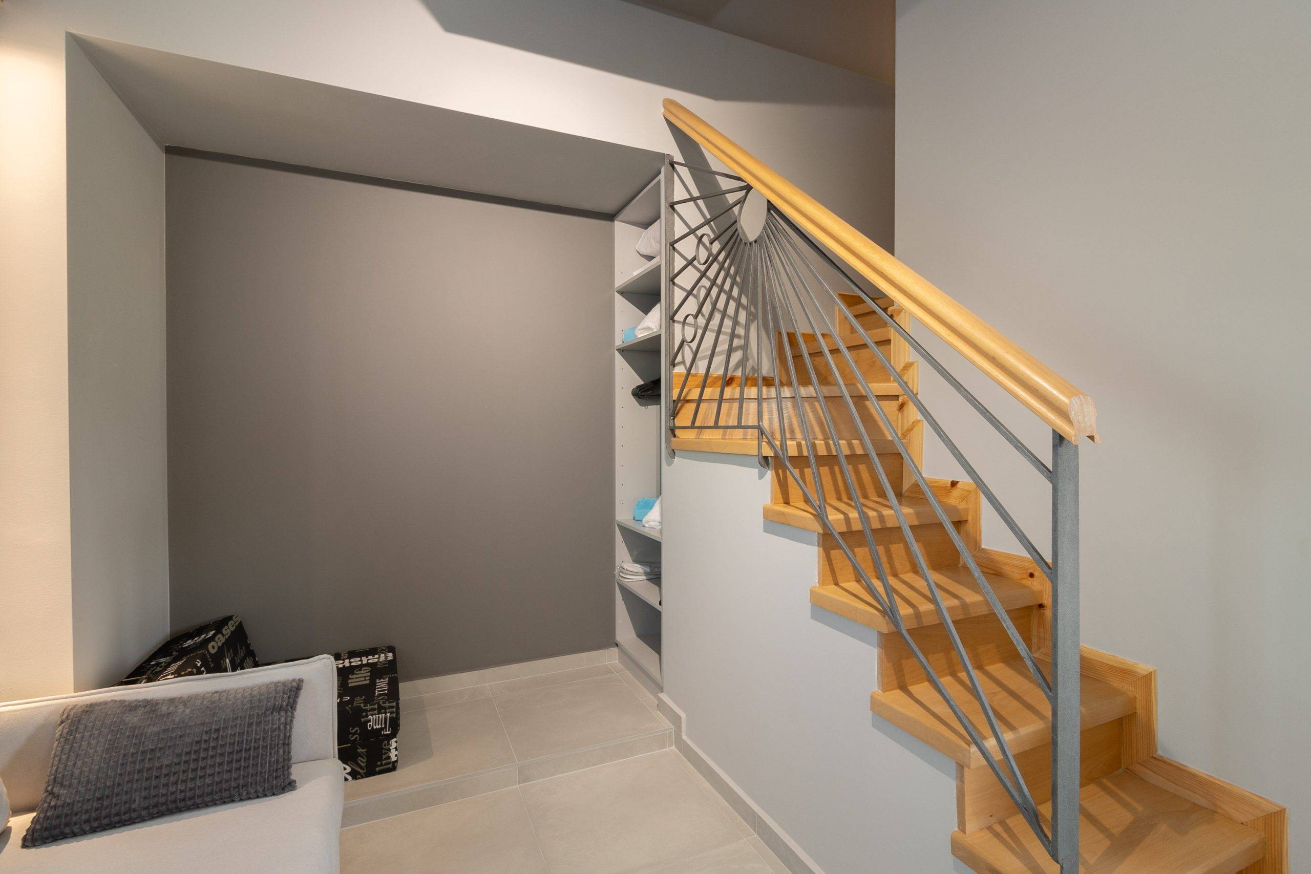 Assos Luxury Villas-Stepenice do sprata.jpg