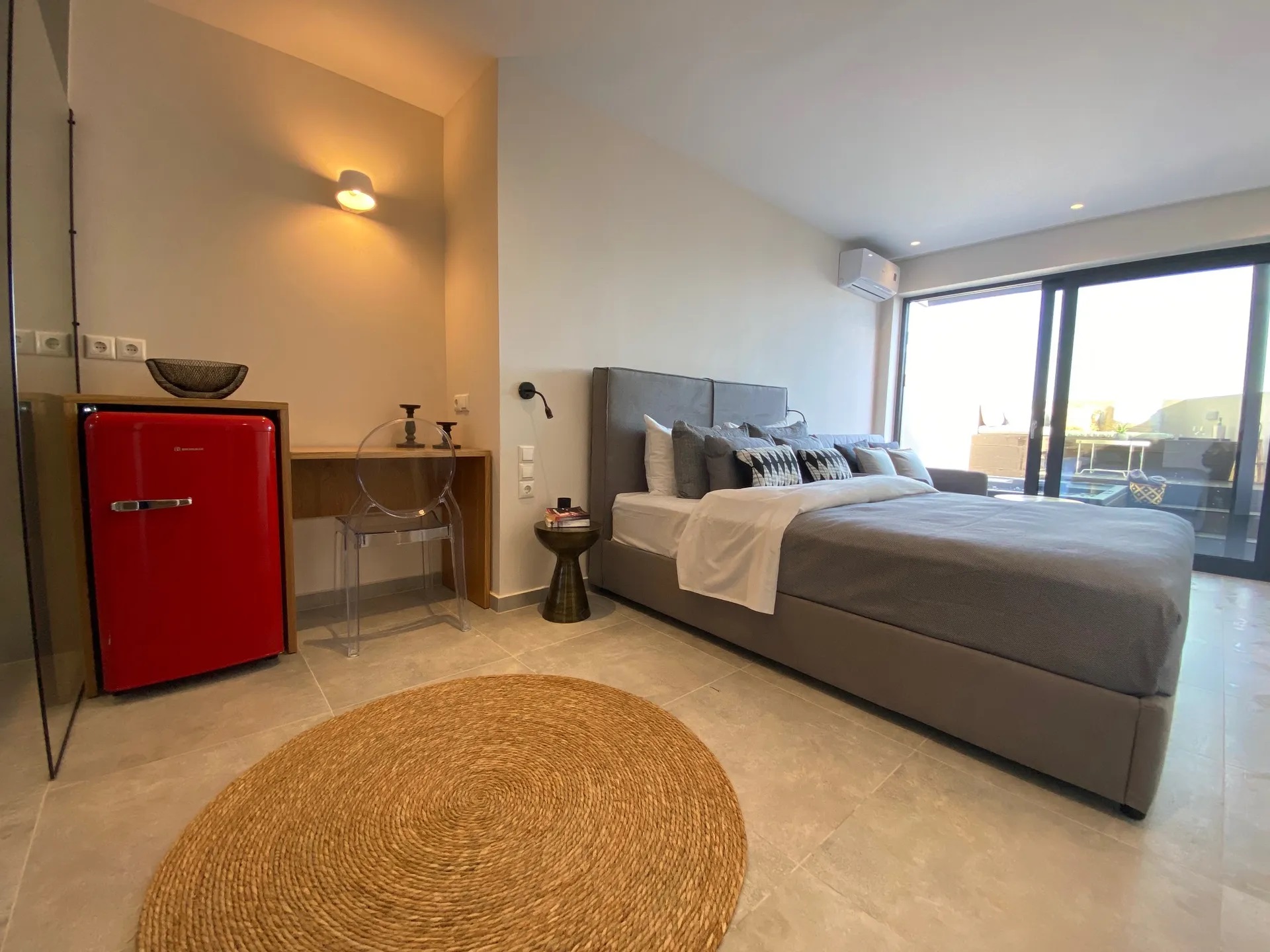 Skiathos Gea VIllas-Luksuzni jednosoban suite spavaca soba.jpg