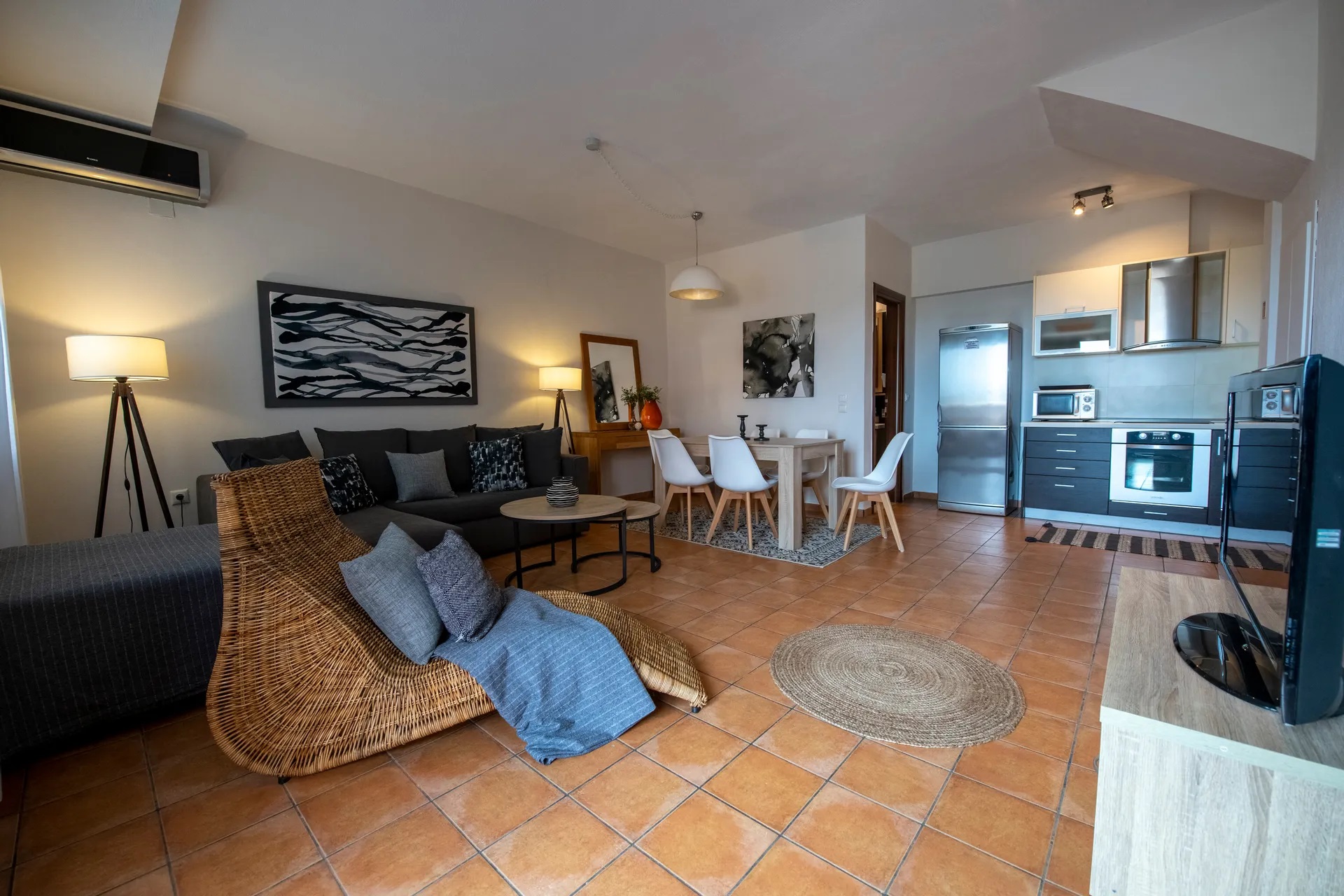 Skiathos Gea Villas-Dvosobna Villa Kallisto kuhinja.jpg