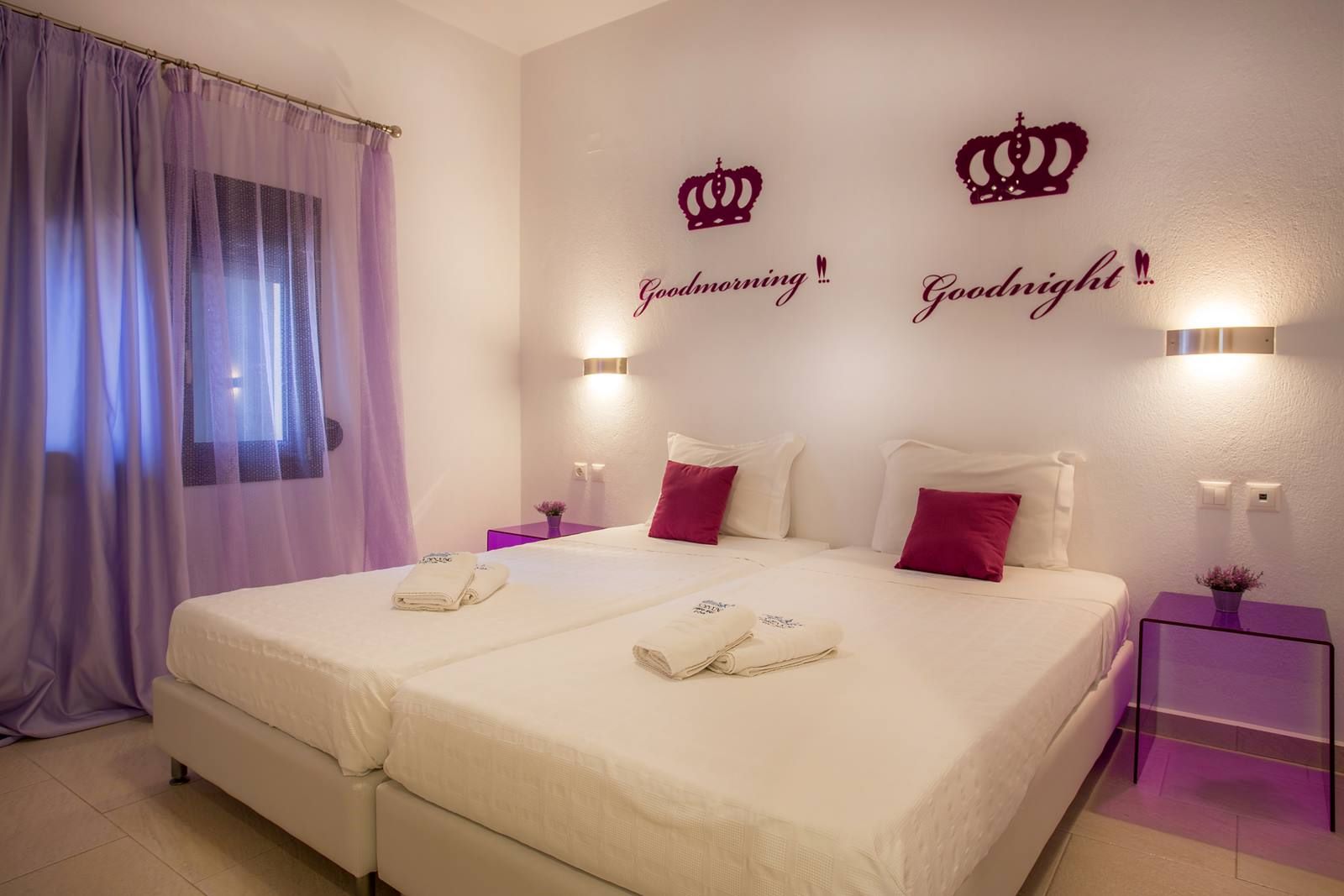 Golden King Villas-krevet.jpg