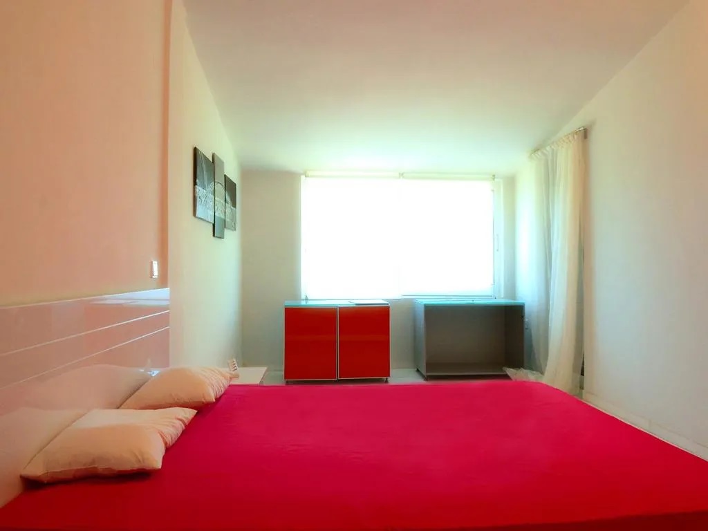 Vourvouru Villas-Lefko vila treca spavaca soba.jpg