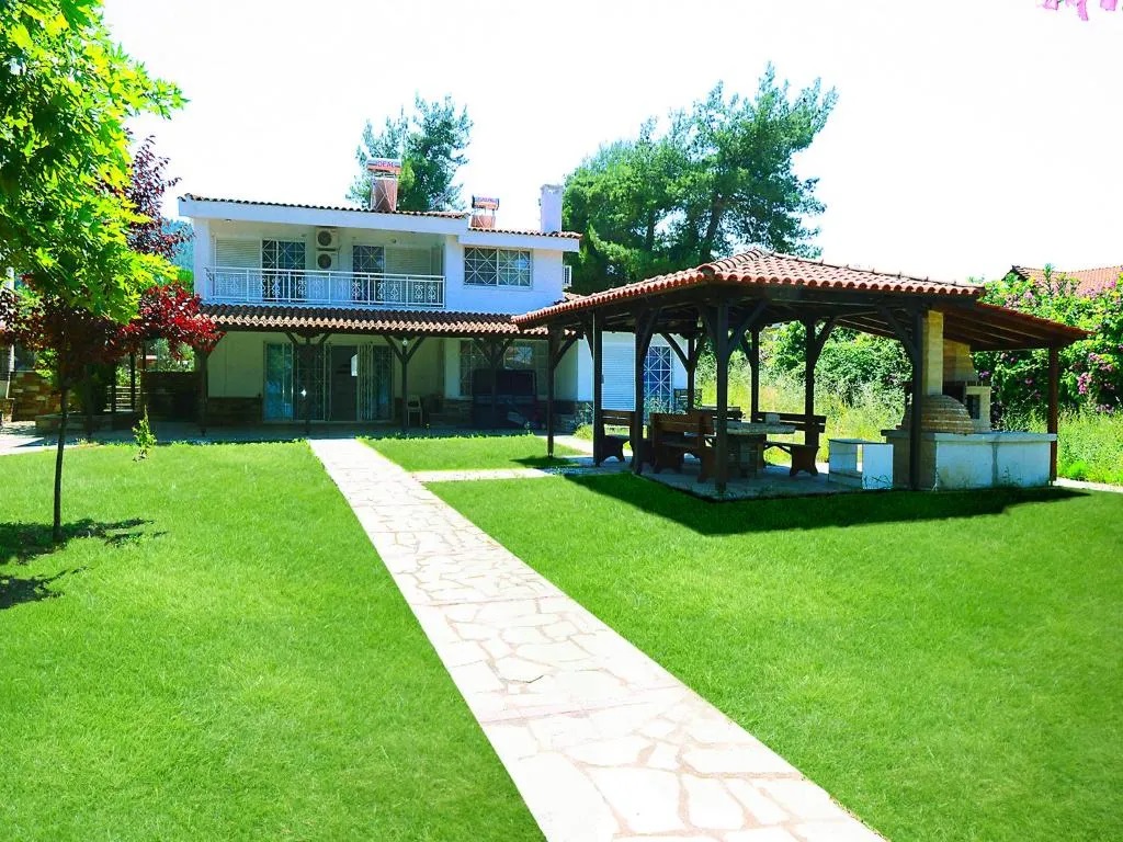 Vourvouru Villas-Lefko vila.jpg