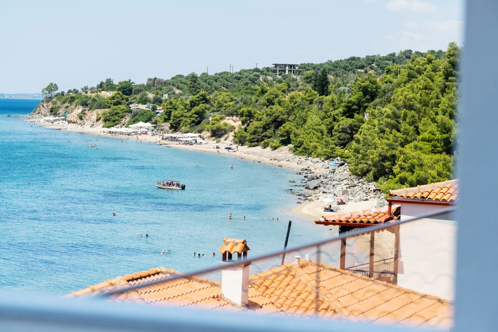 Aiora Suites Halkidiki-Plaza.jpg
