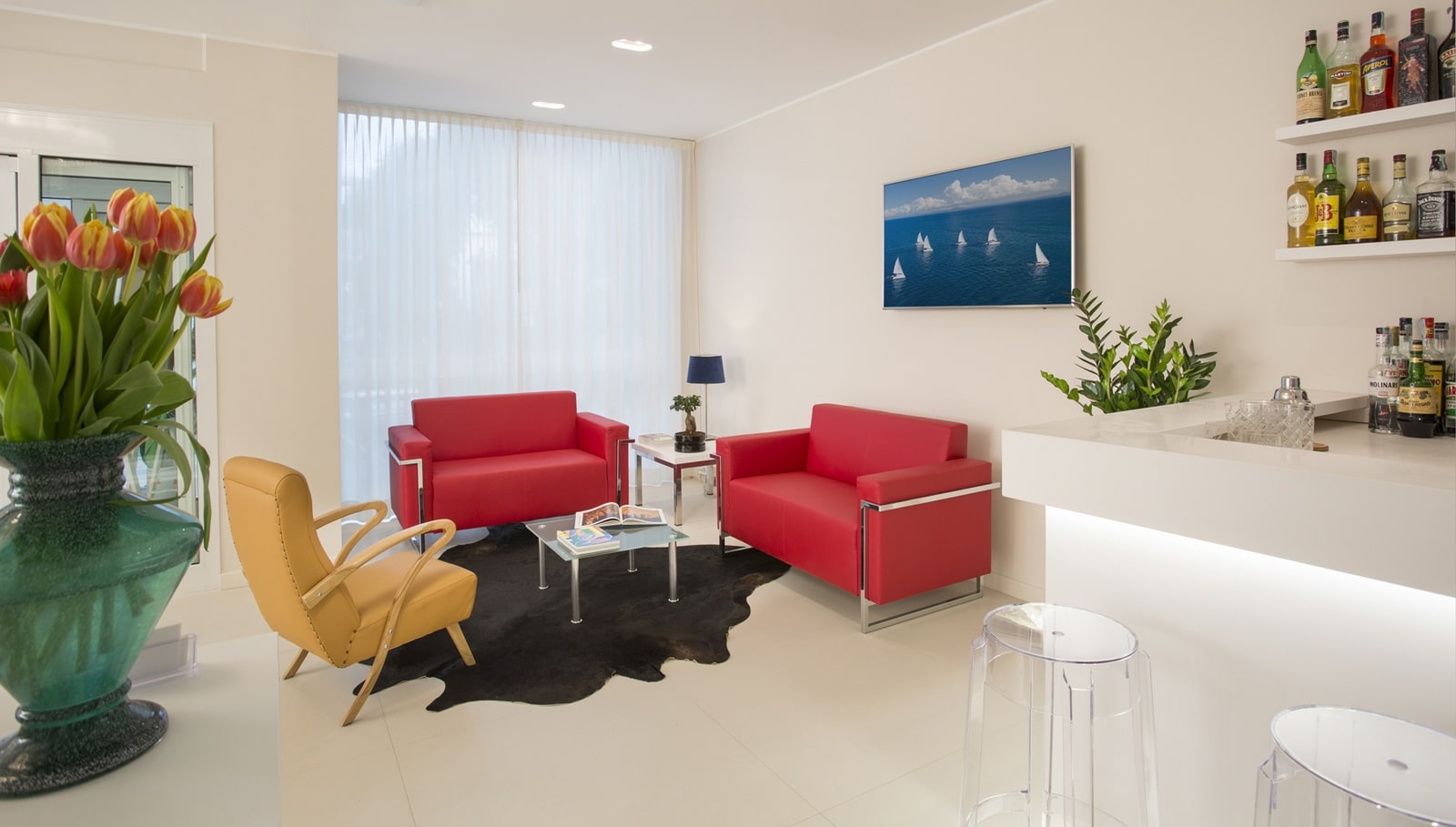 Hotel Calypso-Lobby.jpg