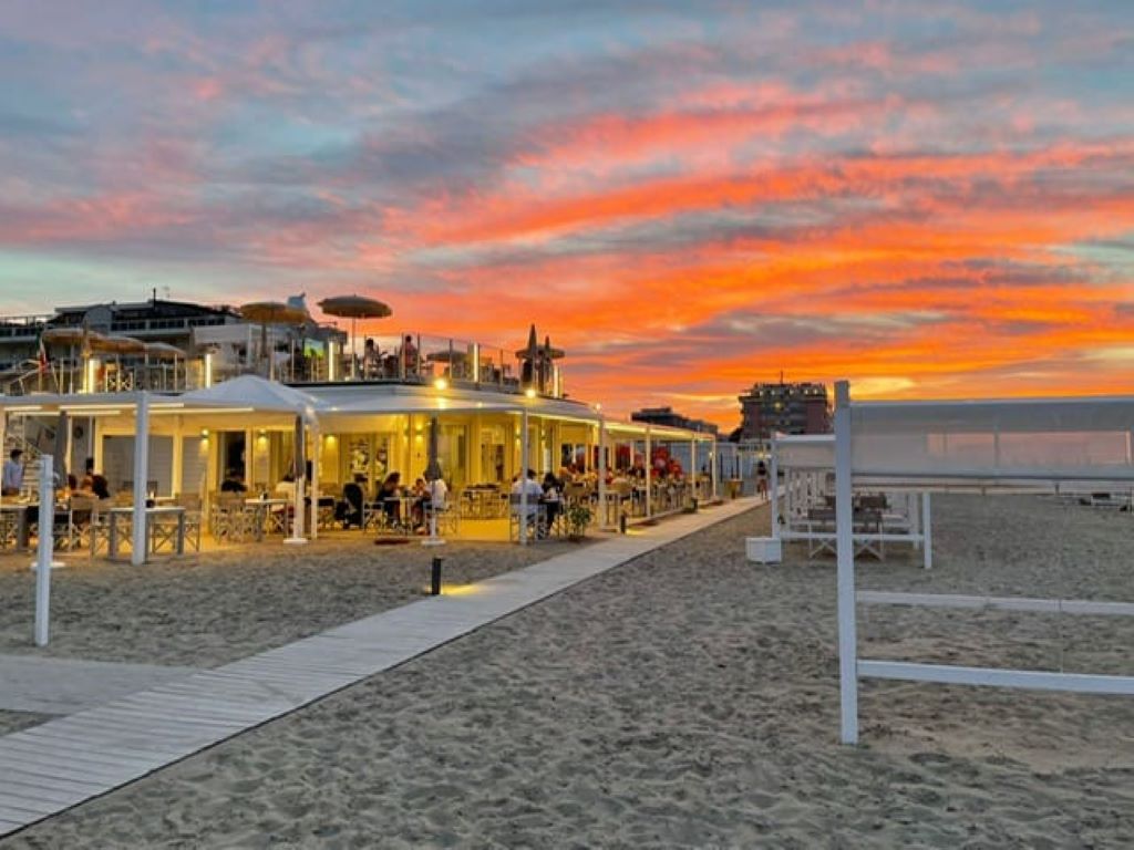 Atlantica Spiaggia Hotel-Plaza.jpg
