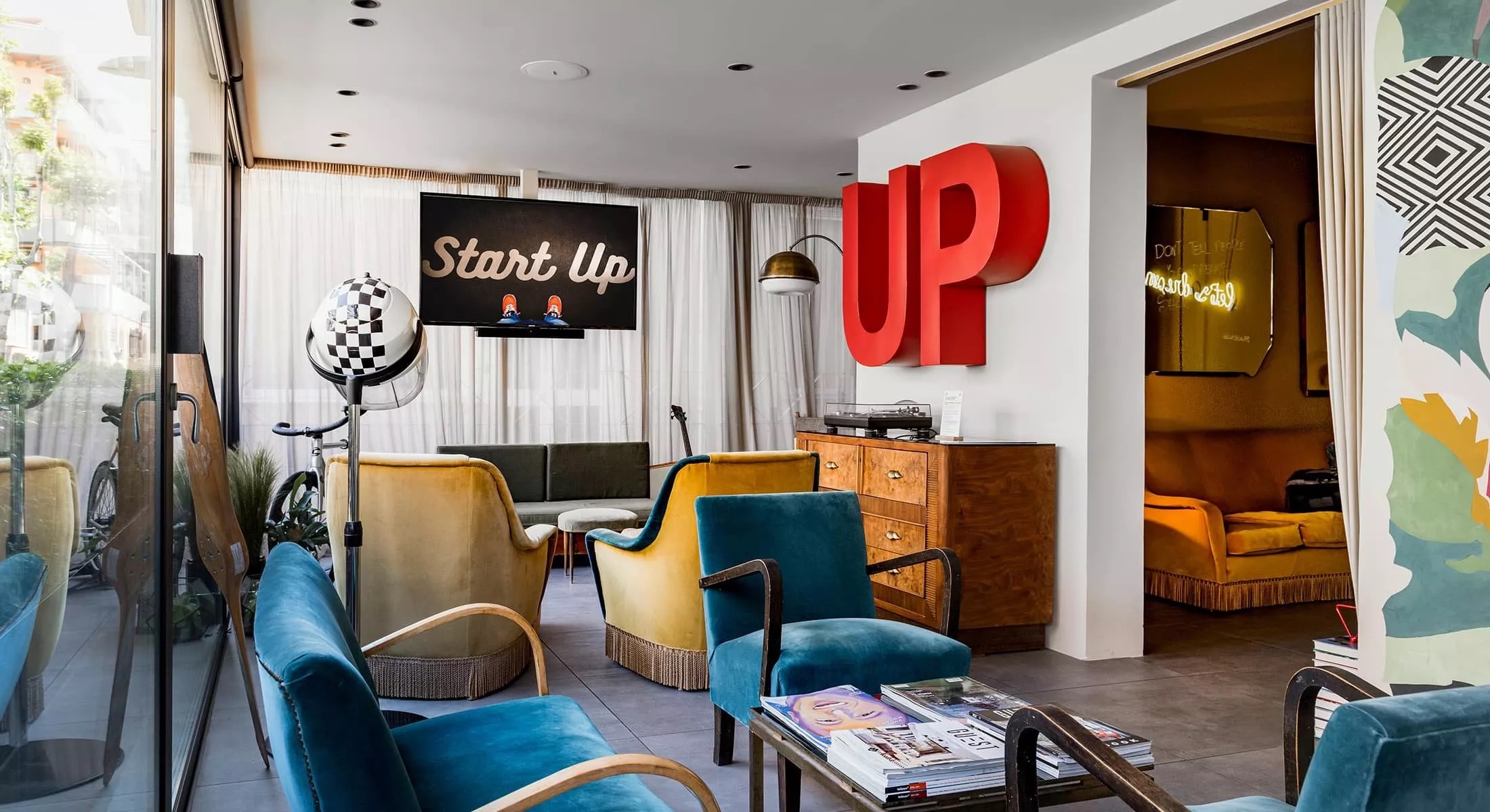 Up Hotel-Lobby.jpg