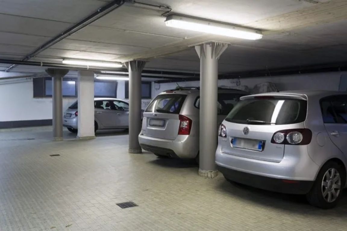 Nobel Hotel-Parking.jpg