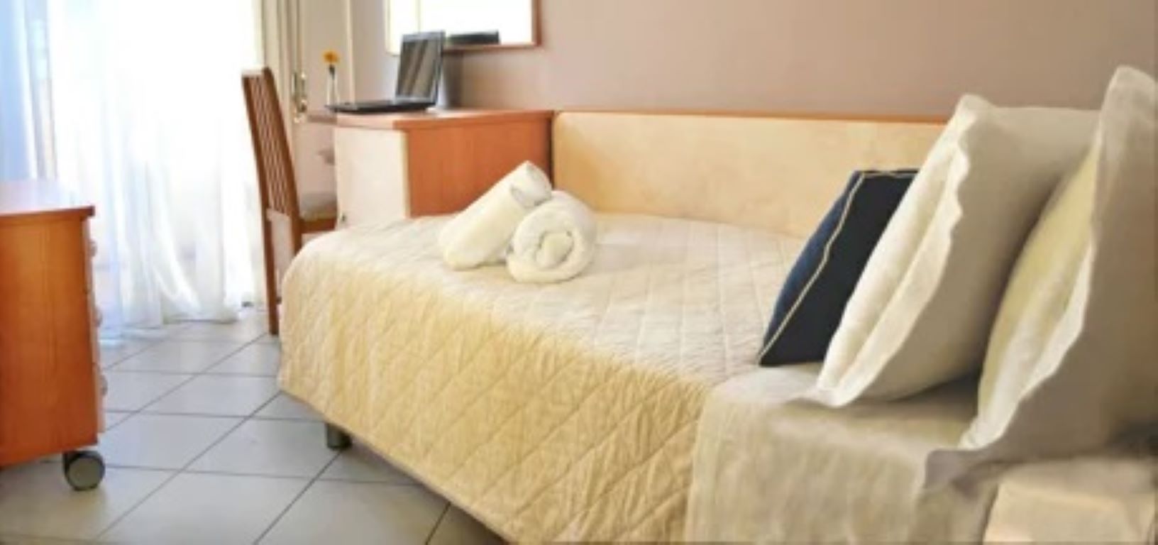 Hotel Prestige-Jednokrevetna soba.jpg
