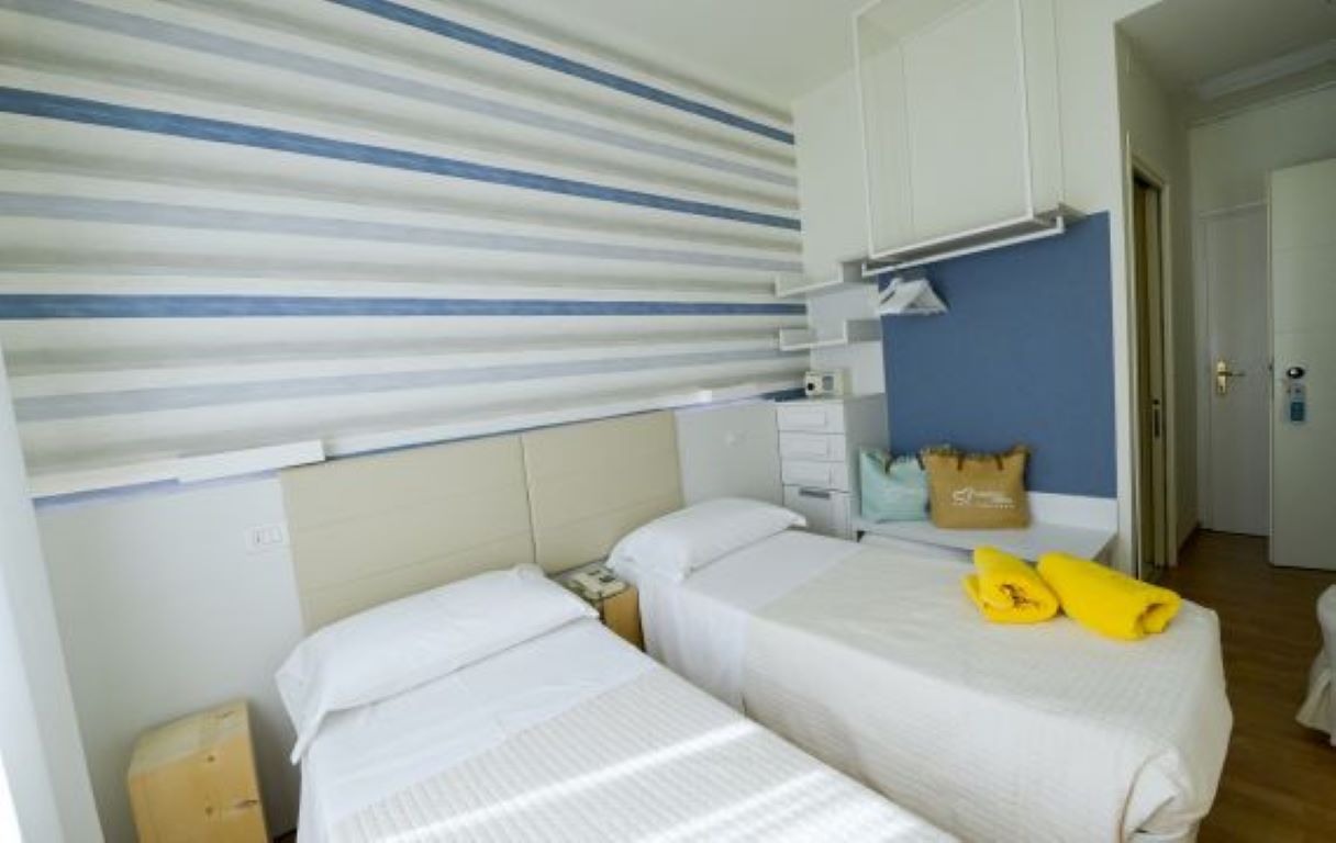 Hotel Aristeo-Renovirane povezane dve sobe.jpg
