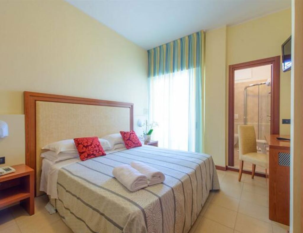 Hotel Zeus-Deluxe soba.jpg