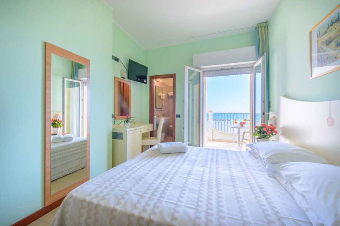 Hotel Zeus-Standardna soba.jpg