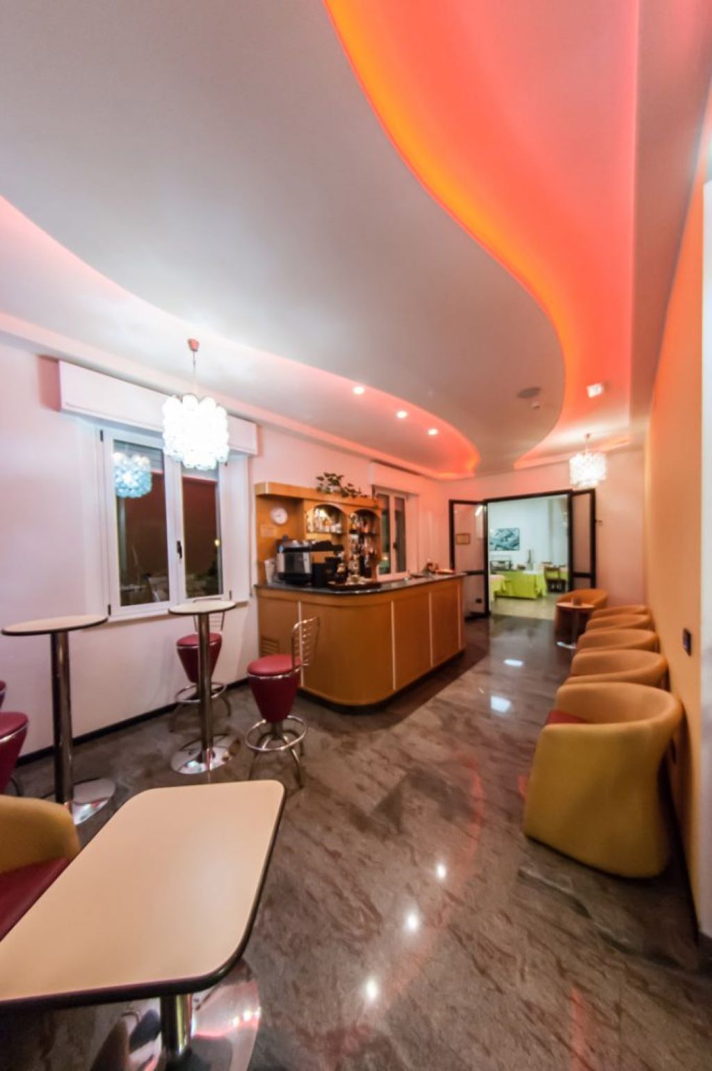 Hotel Angelini-Bar.jpg