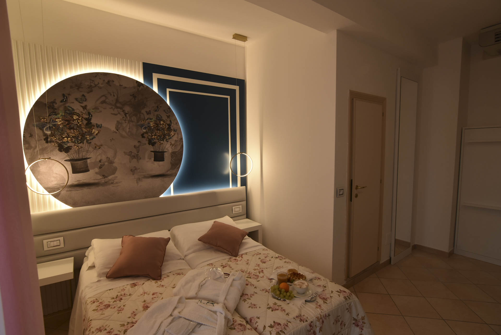 Hotel Angelini-Trokrevetna soba.jpg