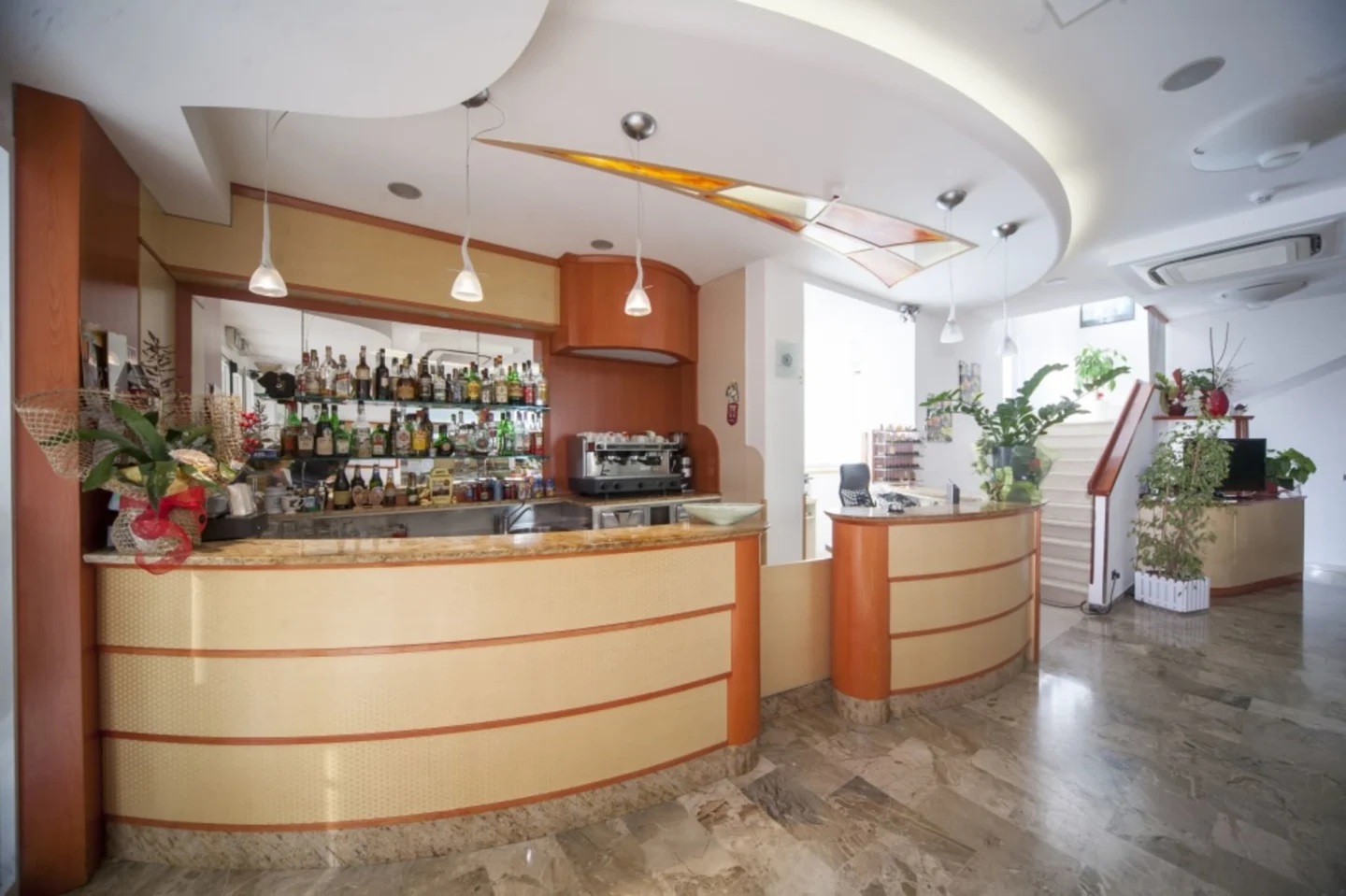 Zurigo Hotel-Bar.jpg