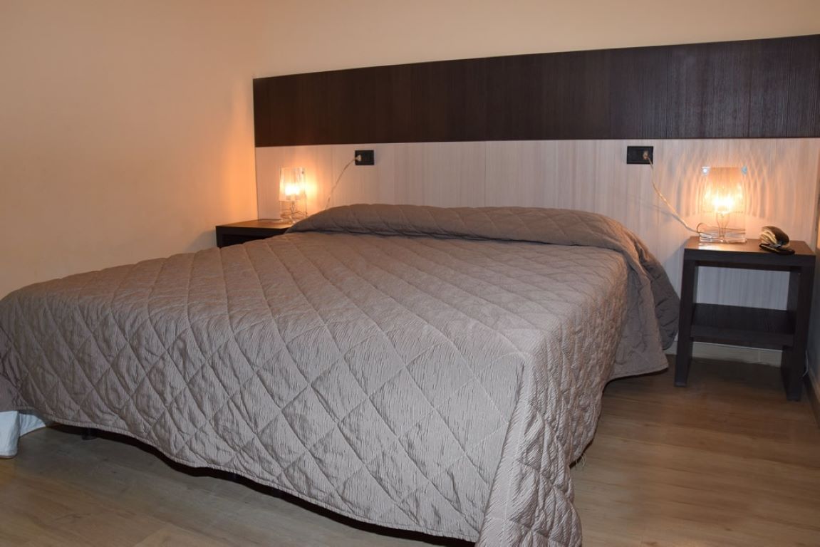 Hotel Bamby-Standardna soba.jpg