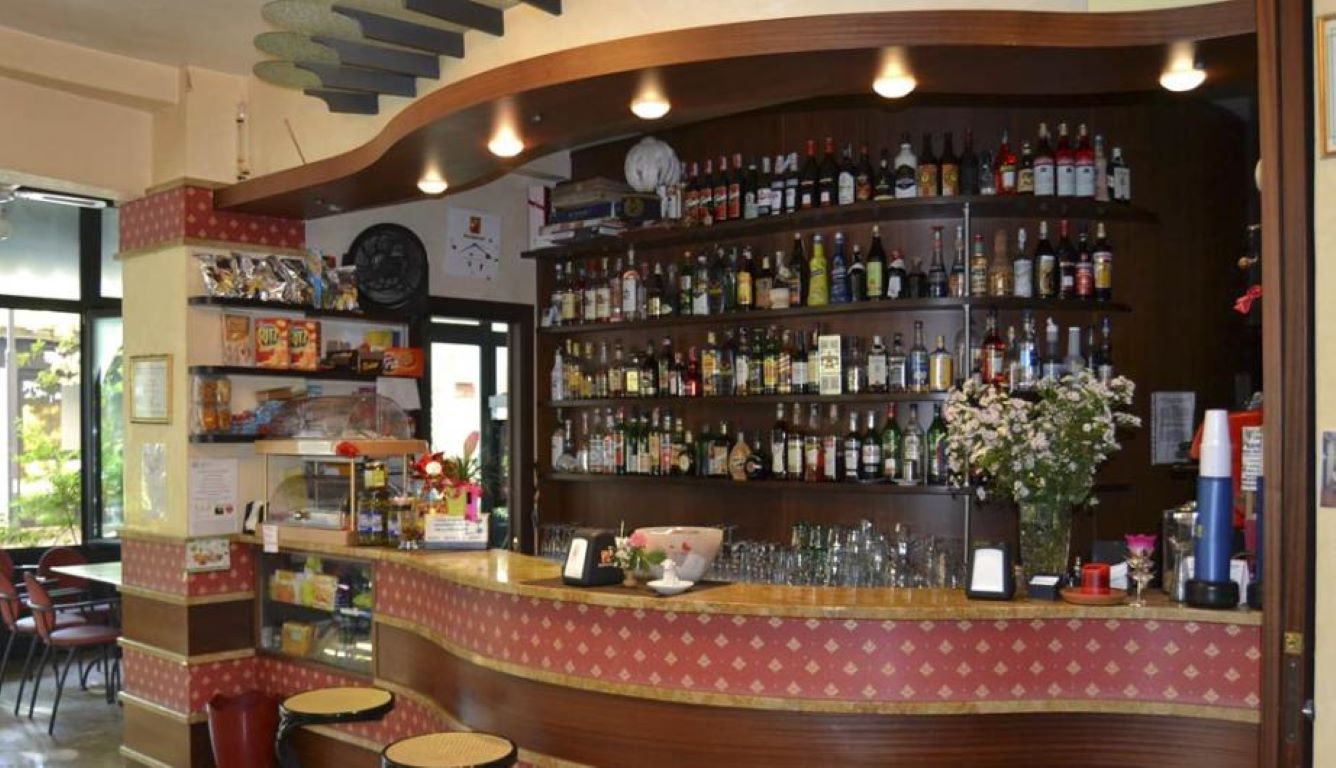 Hotel Dei Platani-Bar.jpg