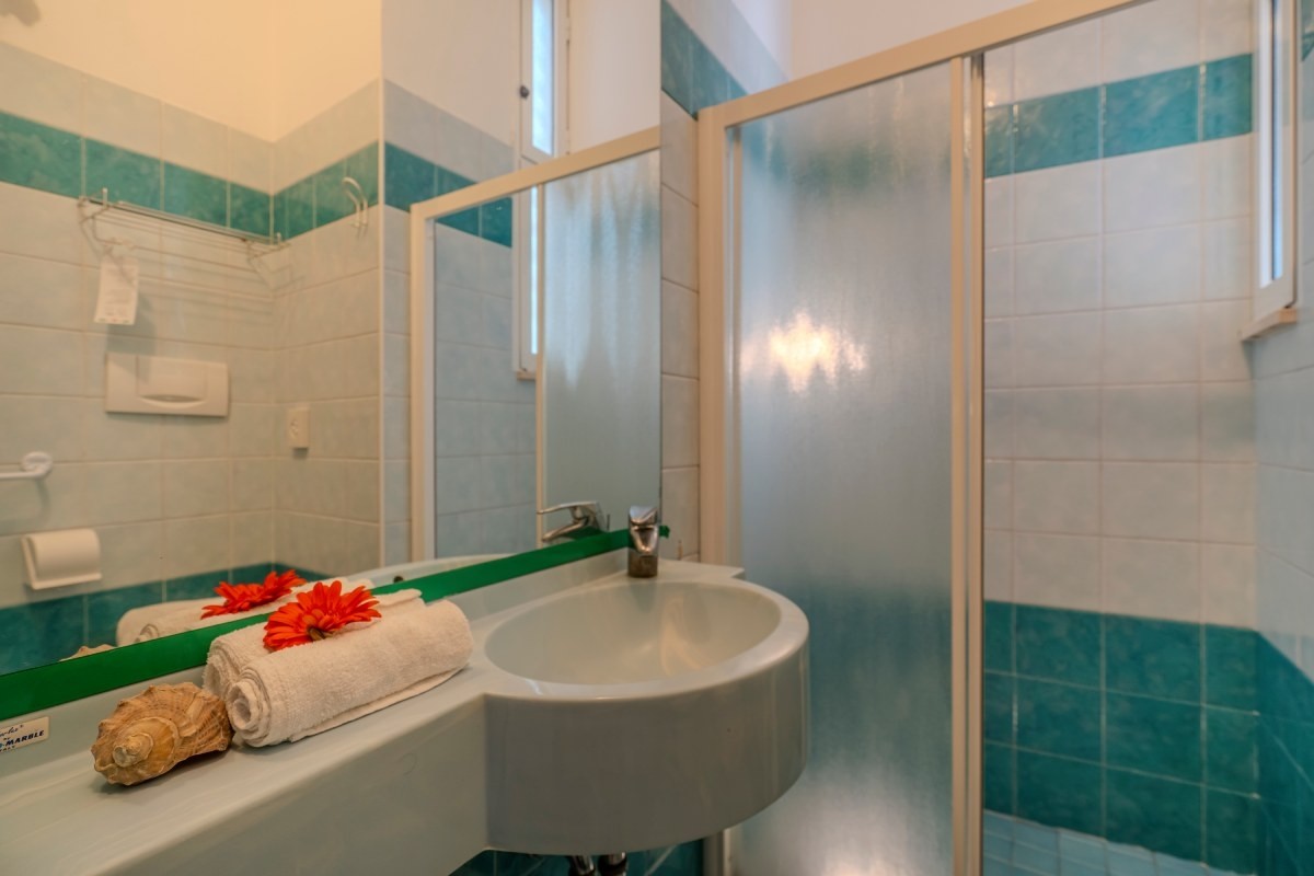 Faber Hotel-Kupatilo.jpg