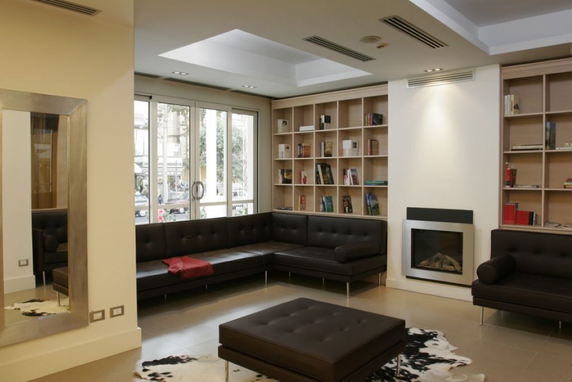 Le Rose Suite Hotel-Lobby.jpg