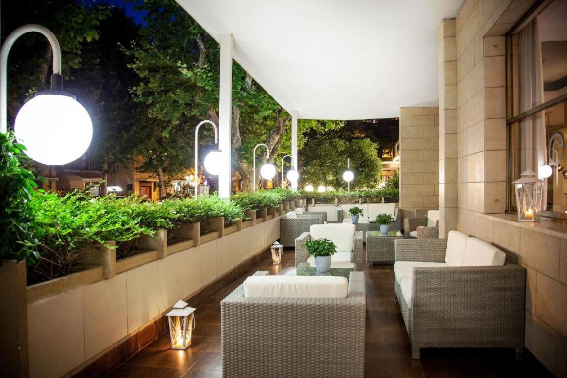 Hotel Rosabianca-Terasa.jpg