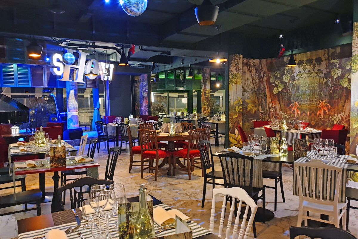 Clarion Hotel Admiral Palace-Glavni restoran.jpg