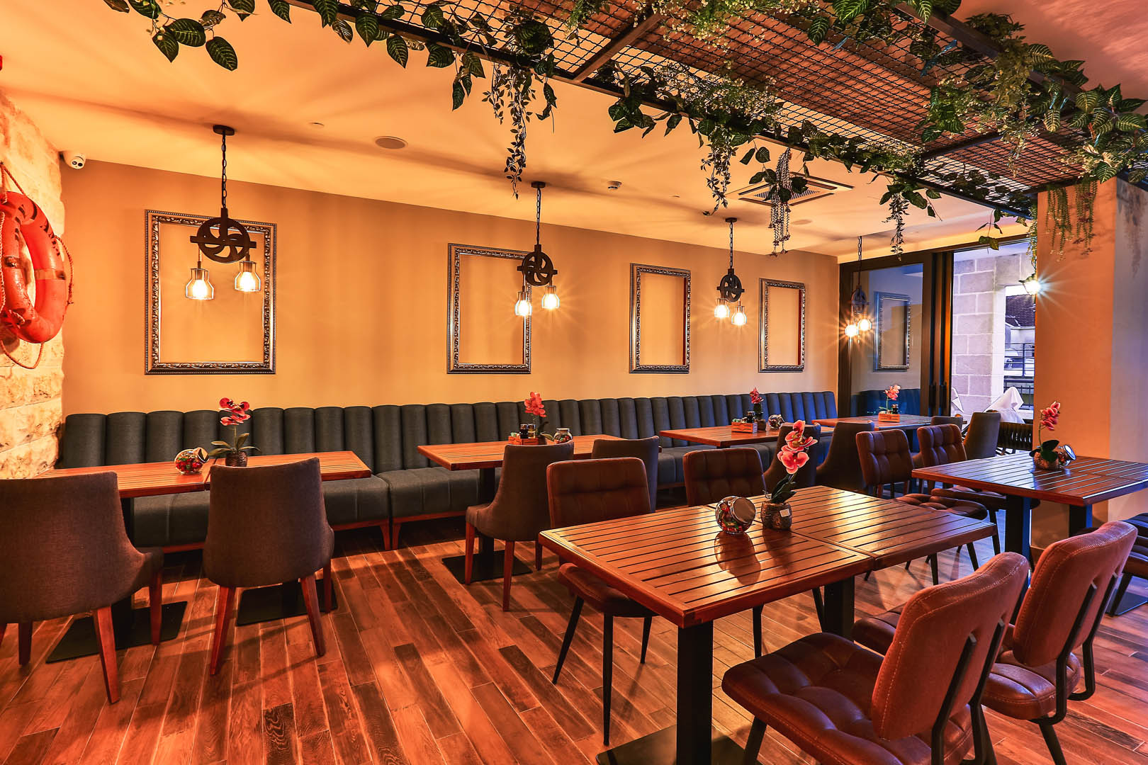 Hotel Tate by Aycon izgled restorana.jpg