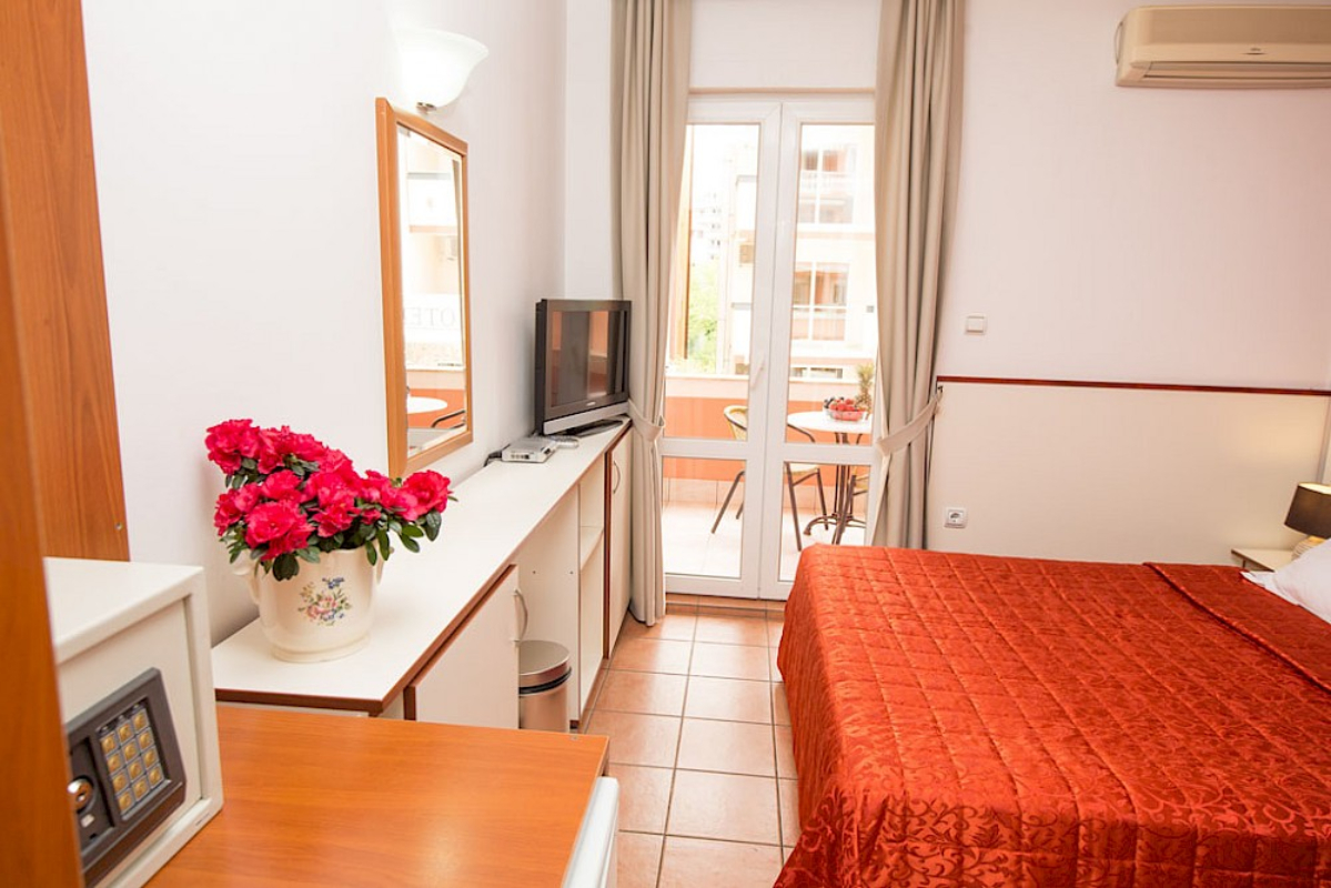 Apartmani Sofija dvokrevetna soba.jpg
