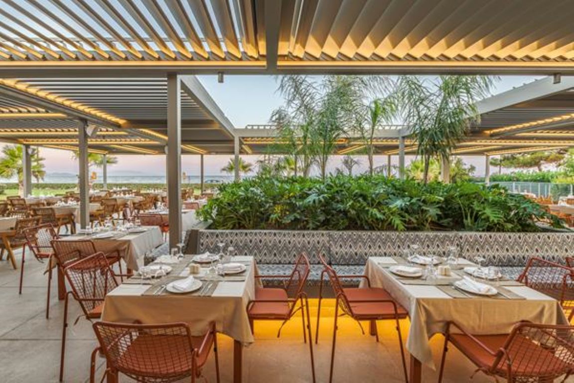 Blue Lagoon Queen-A la carte restoran.jpg