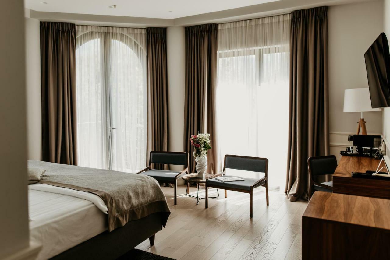 Majestic hotel izgled sobe.jpg