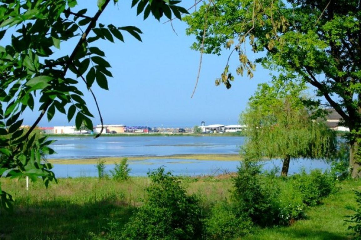 Sara Hotel-Jezero.jpg