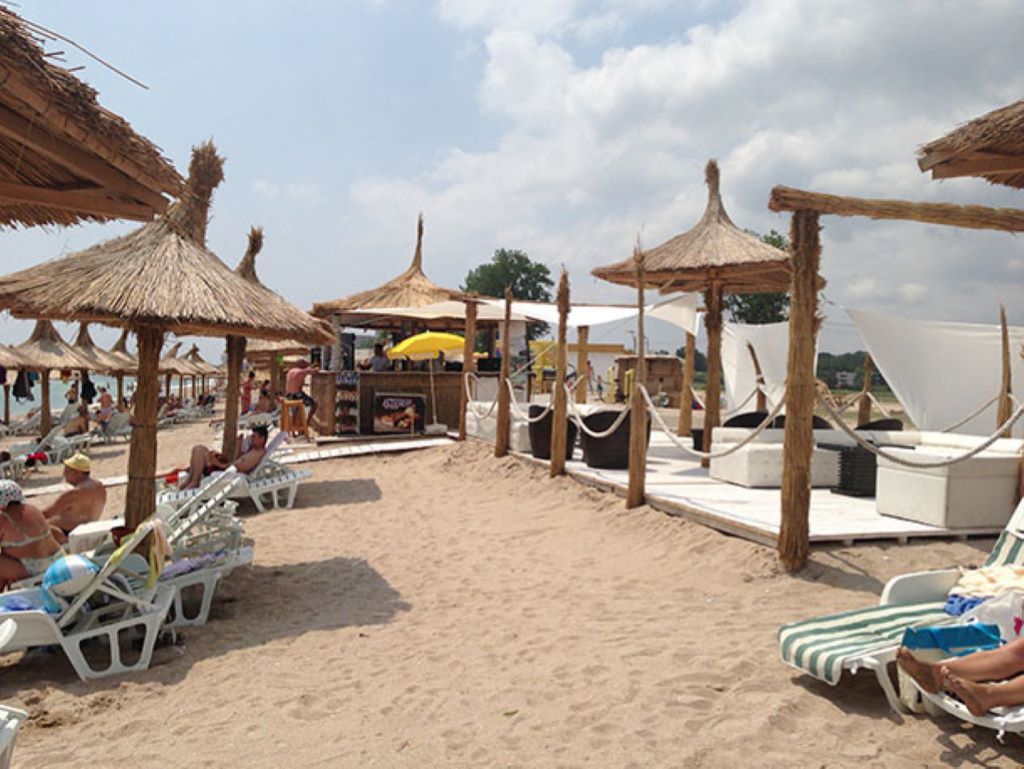 Sara Hotel-Plaza.jpg